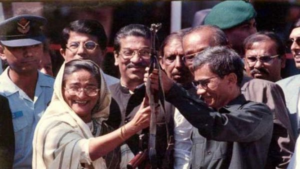 পার্বত্য শান্তিচুক্তির ২২ বছর: ৪ সশস্ত্র সংগঠনের কাছে জিম্মি পাহাড়ি জনপদ