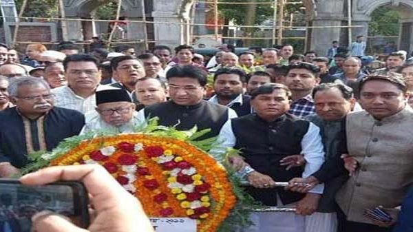 বুদ্ধিজীবী দিবসে জেলা আ.লীগের শ্রদ্ধাঞ্জলি