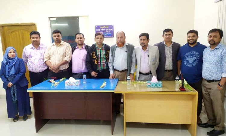 ডা.শাহ ফাহমিদা-জাকারিয়া মাহমুদ-সমীরন চন্দ্র পদোন্নতি লাভ করায় কমফোর্ট  মেডিকেল সার্ভিসেস’র পক্ষ থেকে সংবর্ধনা প্রদান