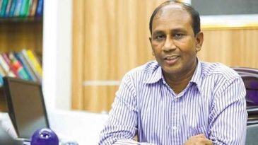 জেল-ফাঁসি দিয়ে জঙ্গিবাদ বন্ধ করা যাবে না: মনিরুল