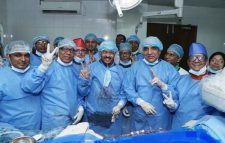 দেশে প্রথমবার বুক না কেটে ‘এওর্টিক ভাল্ব’ প্রতিস্থাপন