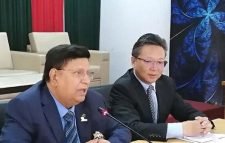 করোনাভাইরাস শনাক্তে ৫০০ কিট দিচ্ছে চীন