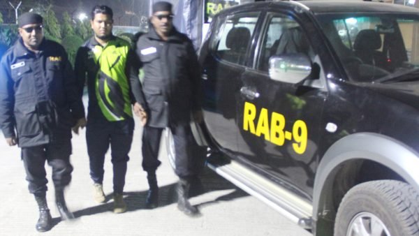 সিলেটের কোম্পানীগঞ্জে বুলবুল হত্যা মামলার আসামীকে গ্রেফতার করেছে র‌্যাব-৯