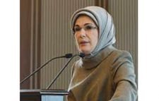 আমিনা এরদোগান : ‘নারীর ক্ষমতায়ন ছাড়া কোনো সমাজই অগ্রসর হবে না’