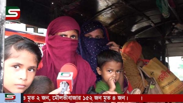 সিলেটে সামাজিক দূরত্ব অমান্য করছে পরিবহন চালক ও যাত্রীরা এতে প্রশাসনের নেই কোন উদ্যোগ