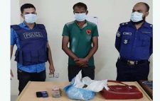 বড়লেখায় গাঁজাসহ স্বামী-স্ত্রী, আটক