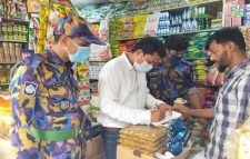 কালীঘাটে পেঁয়াজের বাজারে অভিযান