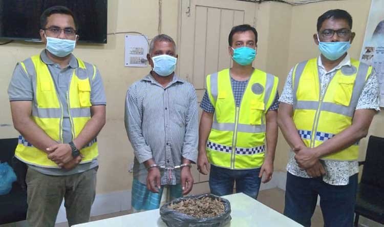 জুড়ী থানা পুলিশের অভিযানে ৫০০ গ্রাম গাঁজাসহ কার্তিক আটক 