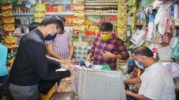 বড়লেখায় ৮ ব্যবসাপ্রতিষ্ঠানকে জরিমানা