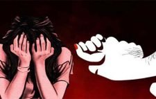 নোয়াখালীতে ফের গৃহবধূ ধর্ষণ,যুবলীগ নেতা গ্রেপ্তার