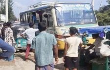 নবীগঞ্জ পরিবহন শ্রমিকদের সংঘর্ষে বন্ধ বাস চলাচল