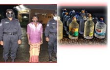 পানি ও তেলের বোতলে মদ বিক্রি, আটক ১