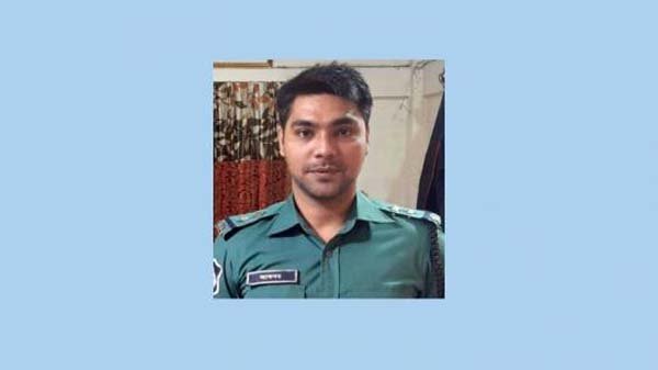 পুলিশ ফাঁড়ির ইনচার্জ আকবরসহ ৪ পুলিশ বরখাস্ত, প্রত্যাহার ৩