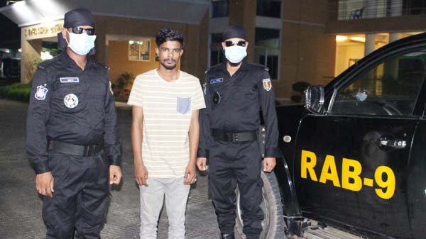 নগরীর শ্যামলী এলাকা থেকে ওয়ারেন্টভুক্ত আসামি গ্রেফতার