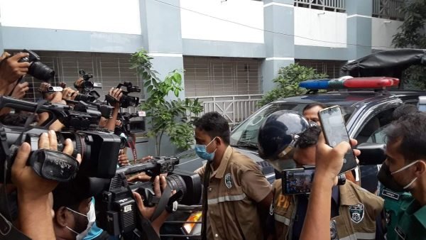 রায়হান হত্যা : কনস্টেবল হারুনুর রশিদকে আদালতে হাজির