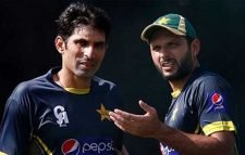 বিশ্বকাপ সেমিফাইনালে ভারতের কাছে হারের জন্য মিসবাহকে দায়ী করলেন আফ্রিদি