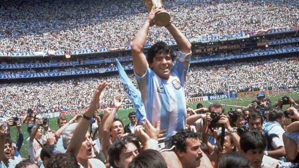 বিশ্বকাপ ফুটবলে বিশ্বের অগণিত মানুষের চোখের মণি – ম্যারাডোনা