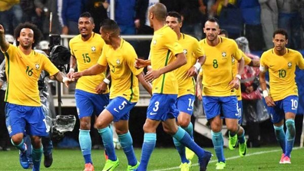 আর্জেন্টিনাকে সরিয়ে শীর্ষে ব্রাজিল