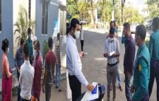 সিলেট নগরীতে ভ্রাম্যমান আদালতের অভিযান  মা্স্ক না পড়ায় জরিমানা