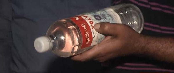 রংপুরে অবৈধ কেমিক্যাল কারখানায় ডিবির অভিযান