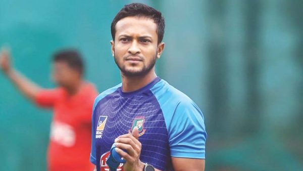 ফেসবুক লাইভে সাকিব যা বললেন