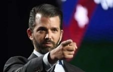 নিজ দলের কর্মী-সমর্থকদের ওপর ক্ষেপলেন ট্রাম্পের ২ ছেলে