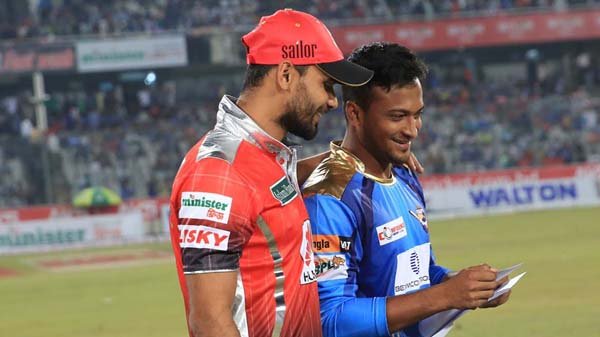 মাশরাফি নেই সাকিব আছেন