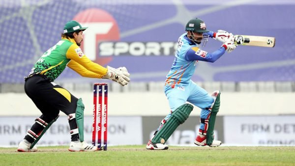 হেরেও ঝুলে রইল রাজশাহী