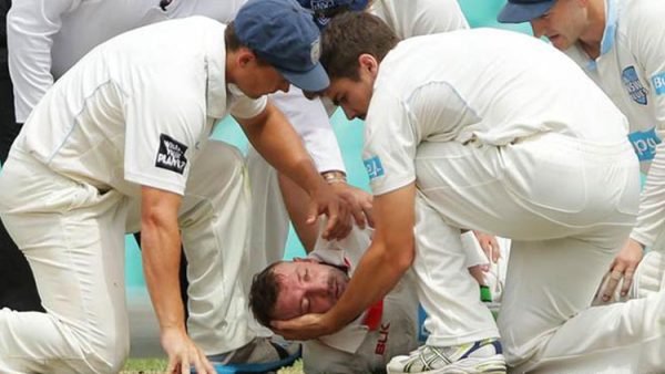 ক্রিকেট মাঠে মাথায় বলের আঘাত লেগে মৃত্যুর ৭ ঘটনা