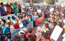 সিলেটে পাথর কোয়ারি খুলে দিতে ৭২ ঘন্টার আল্টিমেটাম