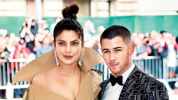 প্রিয়াংকা ফাঁস করলেন স্বামীর গোপন কথা