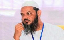 চরমোনাই পীরের ওয়াজ মাহফিল বন্ধ