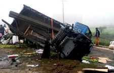 দুই ট্রাকের সংঘর্ষে ৫ জনের মৃত্যু