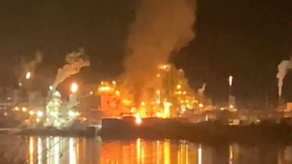 যুক্তরাষ্ট্রে রাসায়নিক কারখানায় বিস্ফোরণে একজন নিহত ও আরও তিন জন আহত হয়েছেন