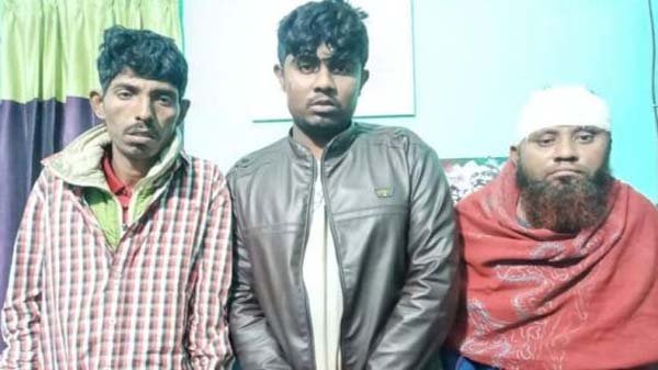 জৈন্তাপুরে দুটি ফিলিং স্টেশনে ডাকাতির সময় গ্রেপ্তার ৩