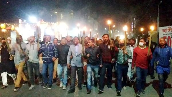 শহীদ প্রেসিডেন্ট জিয়াউর রহমান ‘বীর উত্তম’ বাতিলের সিদ্ধান্তের প্রতিবাদে সিলেট সেচ্ছাসেবক দলের মিছিল