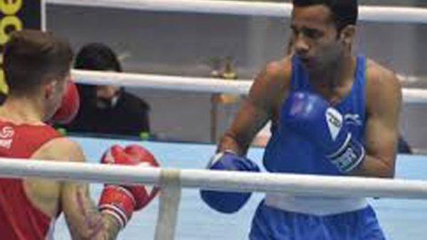 বক্সার দীপক কুমার হারিয়ে দিলেন অলিম্পিক্স সোনাজয়ীকে