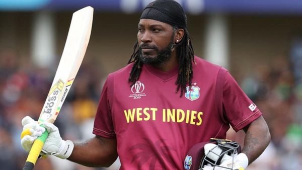 দেশের হয়ে খেলতে পিএসএল ছাড়লেন গেইল