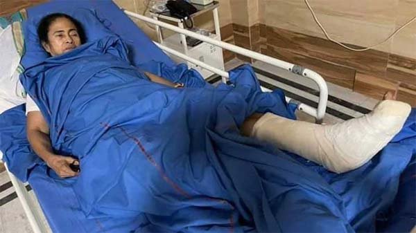 ৪৮ ঘণ্টার নিবিড় পর্যবেক্ষণে মমতা