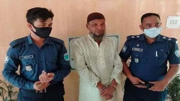 শ্রীমঙ্গলে বই বিতরণকালে জামায়াত নেতা আটক