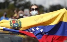 কপাল খুলল ভেনিজুয়েলাবাসীর