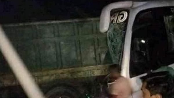 সিলেটে বাস-ট্রাক সংঘর্ষে নিহত ১