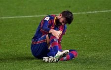 হাঁটুর চোটে মাঠের বাইরে পিকে