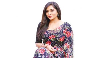 মম’র আহ্বান