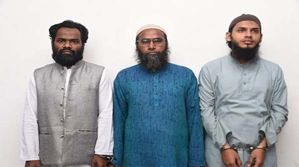 রাজধানী থেকে হুজির তিন সদস্য গ্রেপ্তার