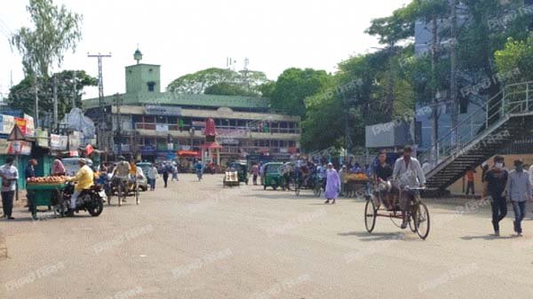 সিলেটে তৃতীয় দিনে চলছে গড়পড়তার লকডাউন