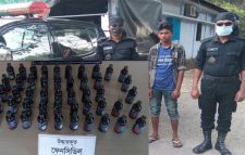 সিলেটে ফেন্সিডিলসহ শিকদার গ্রেফতার