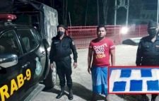 দোয়ারাবাজারে  মাদক ব্যবসায়ী আটক