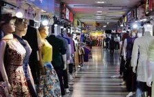 রবিবার থেকে খুলছে দোকানপাট-শপিংমল