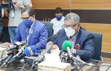 অন্য দেশ থেকে অ্যাস্ট্রাজেনেকার টিকা সংগ্রহের চেষ্টা চলছে